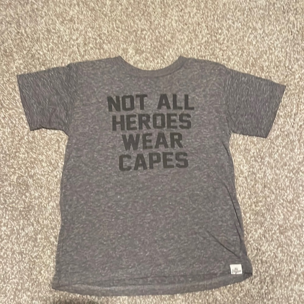 Kid dangerous heroes tee